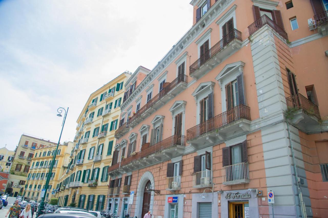 Palazzo Del Golfo Apartment Naples Exterior photo